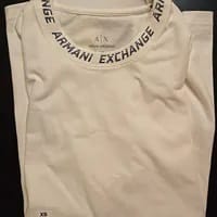 Armani Playera logo cuello