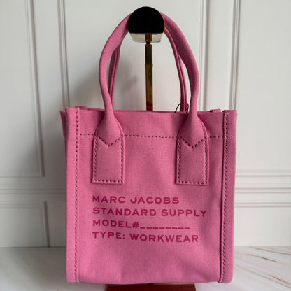 Marc Jacobs Unisex Canvas Street Style Logo