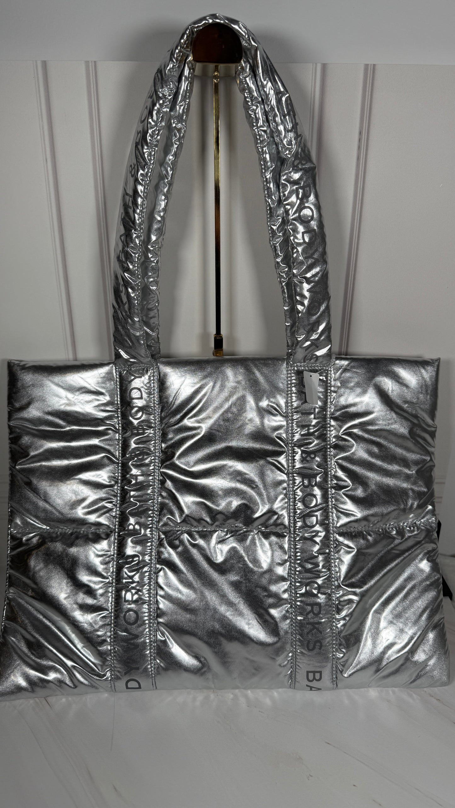 Bath and Body Tote Bag Metalica