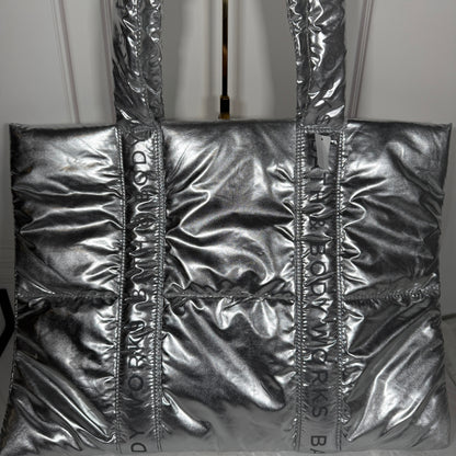 Bath and Body Tote Bag Metalica