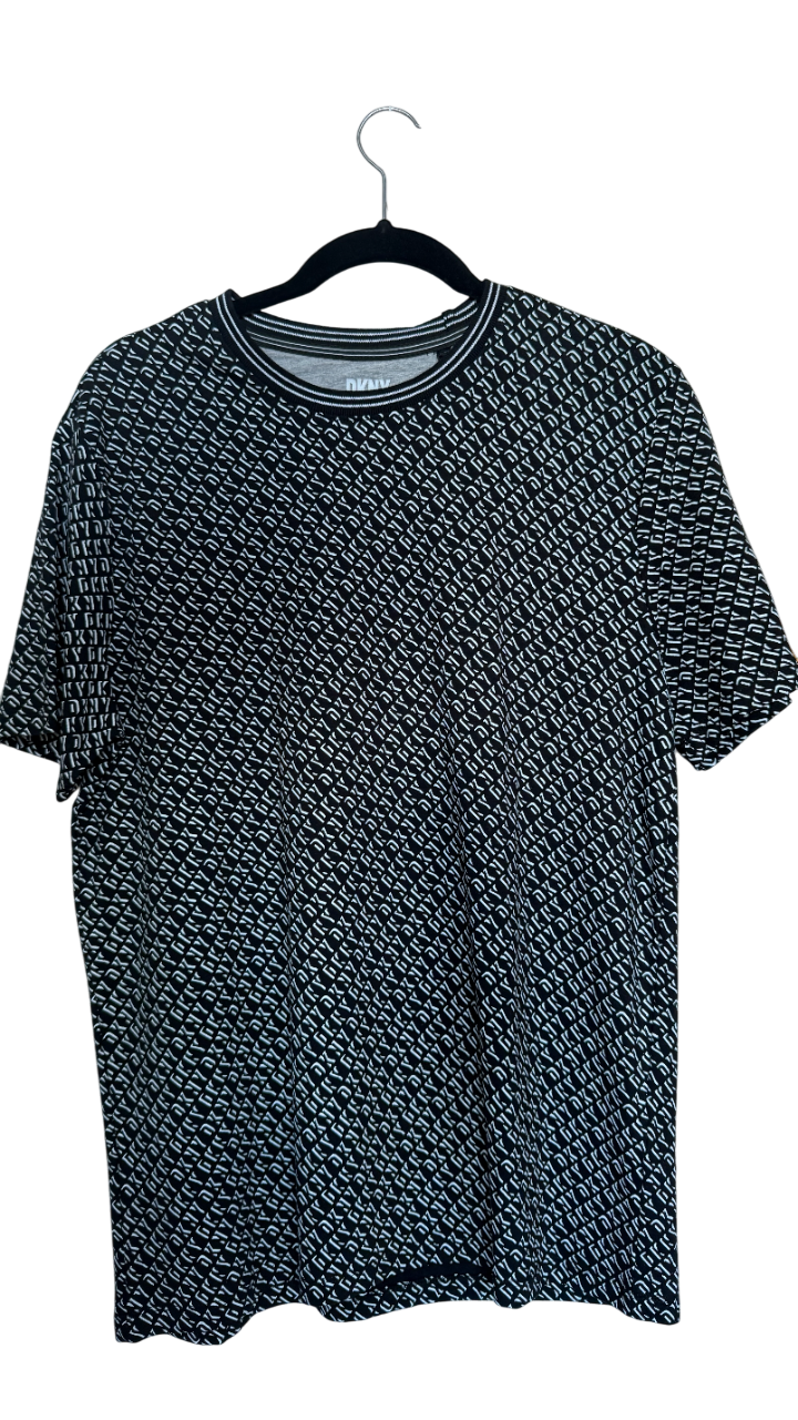 DKNY Playera letras blancas