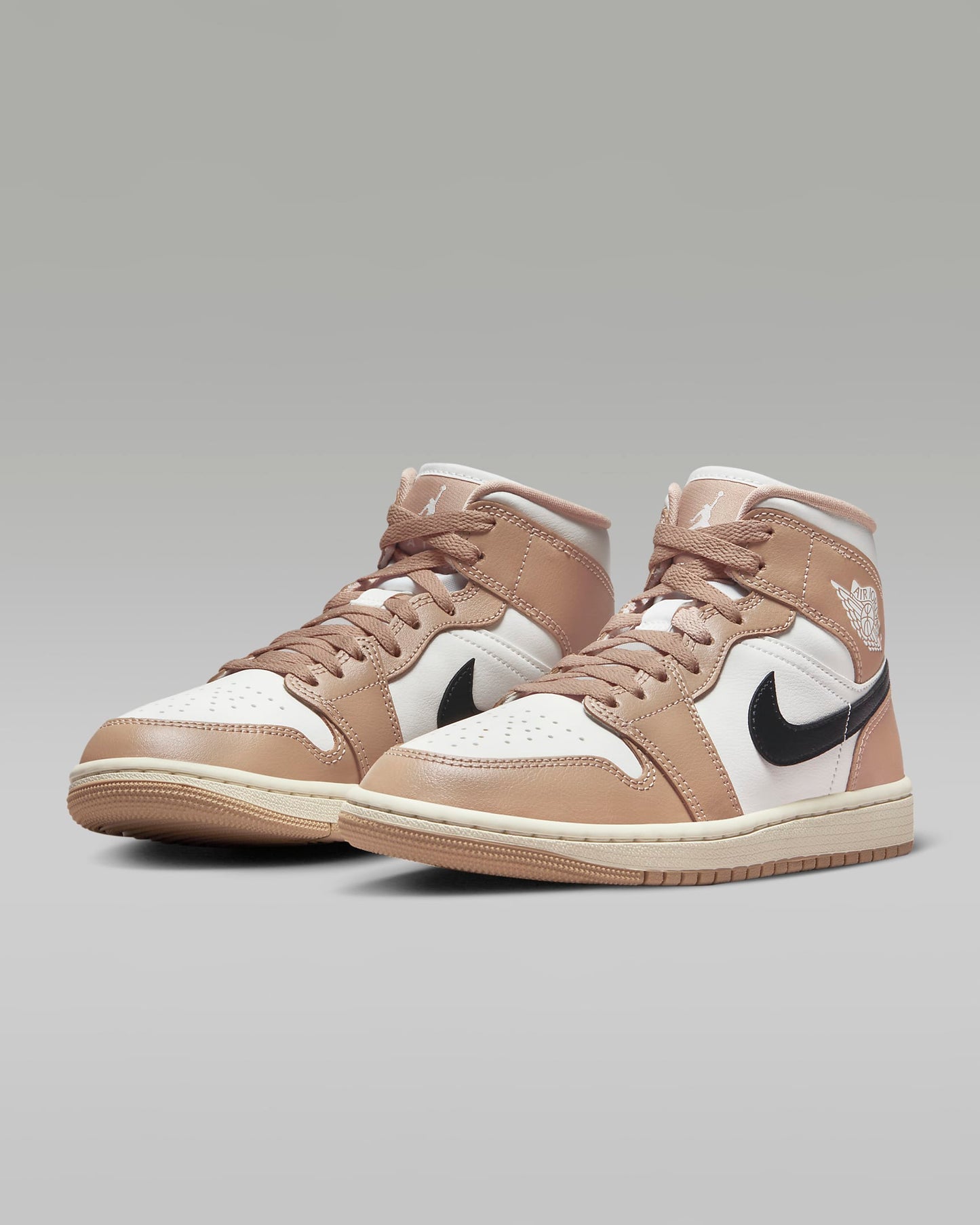 Nike Air Jordan 1 Mid Desierto