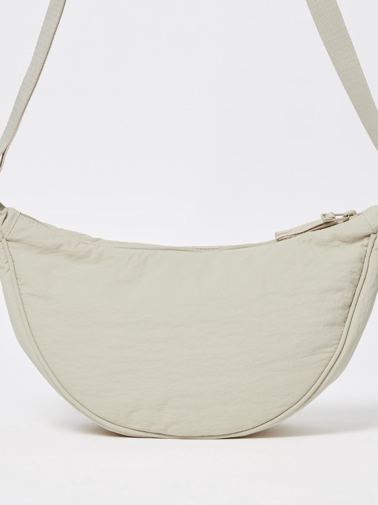 Uniqlo Bolsa Round Shoulder