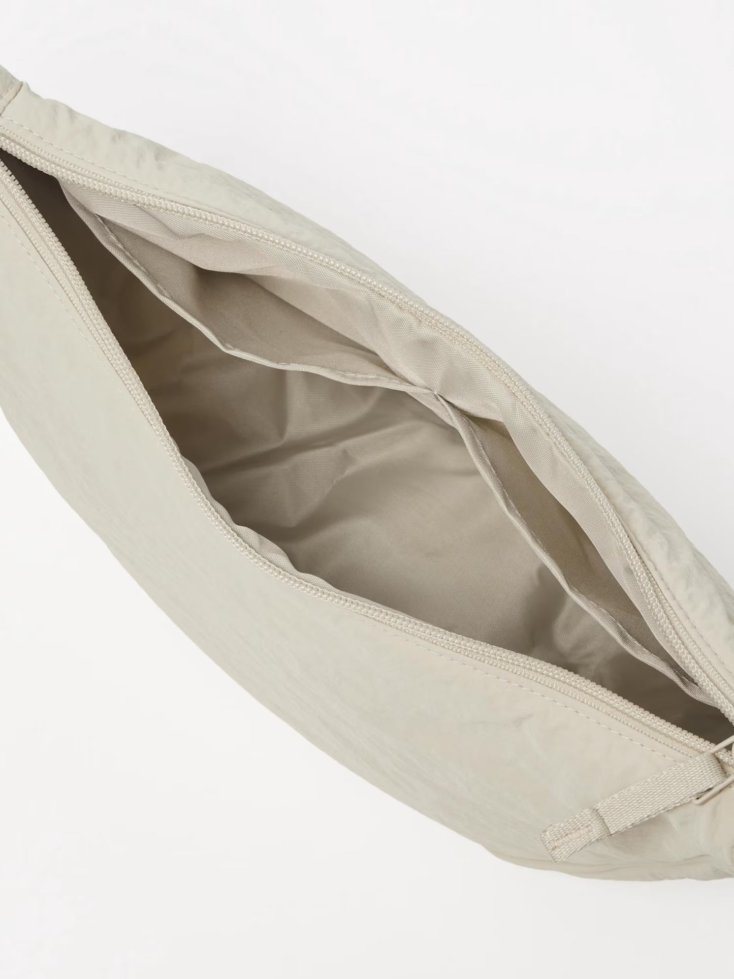 Uniqlo Bolsa Round Shoulder