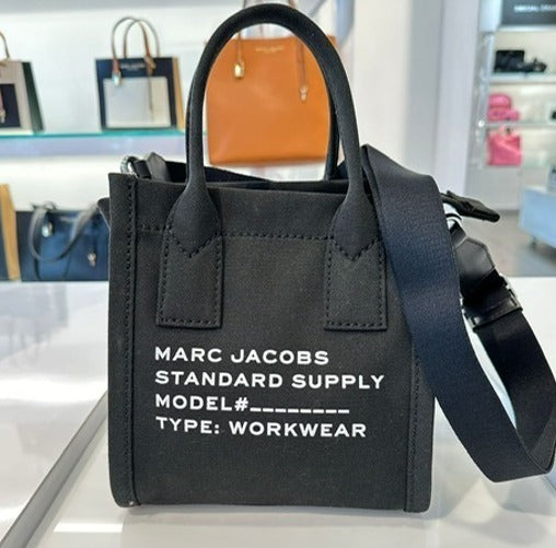 Marc Jacobs Unisex Canvas Street Style Logo