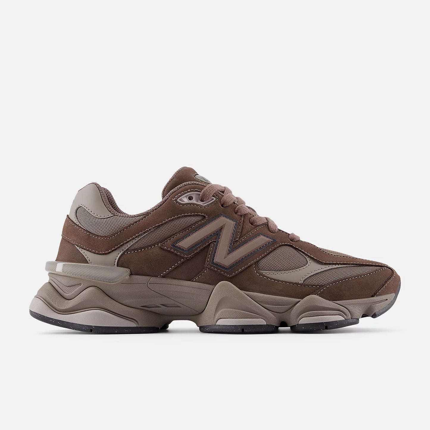 New Balance 9060 tenis cortado con dockside