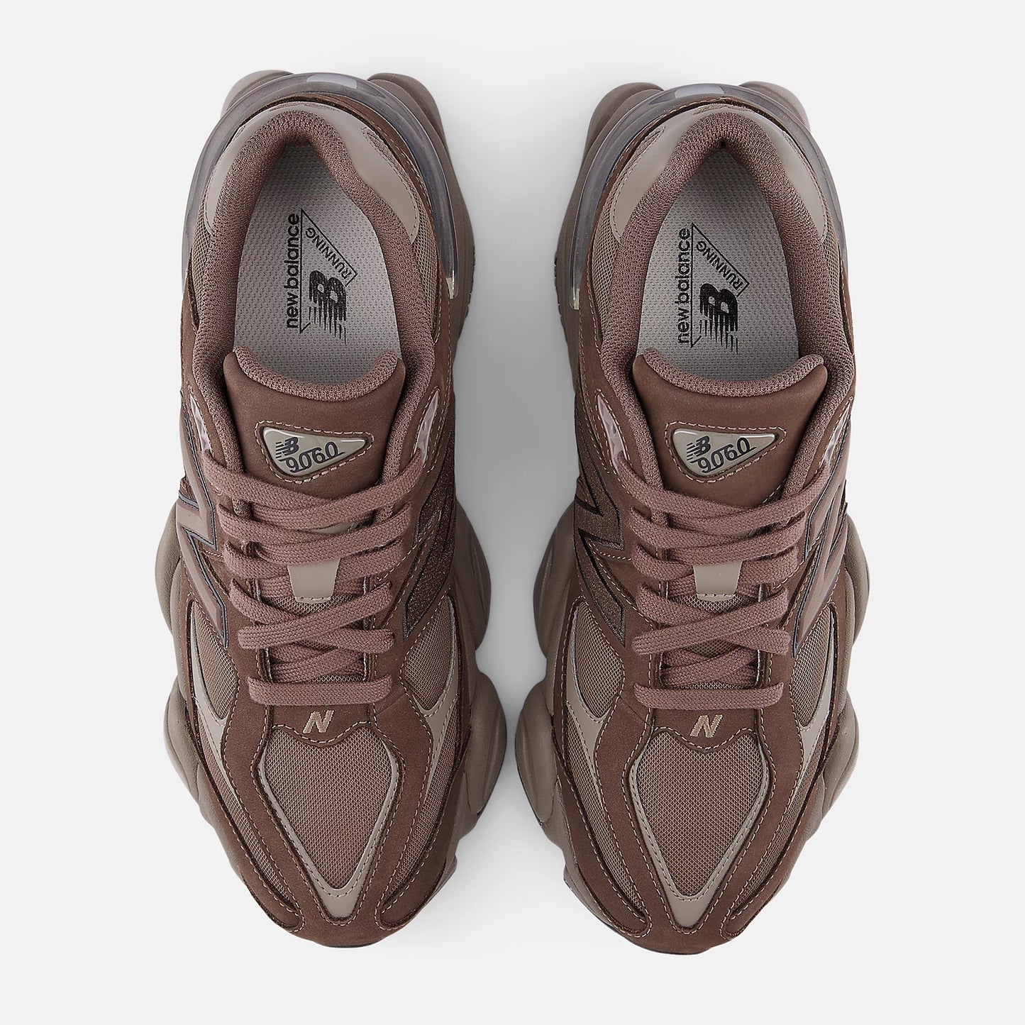 New Balance 9060 tenis cortado con dockside