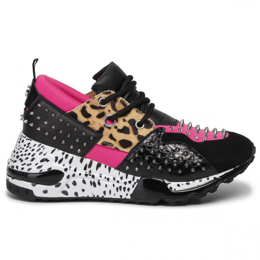 Steve Madden Tenis con Estoperoles
