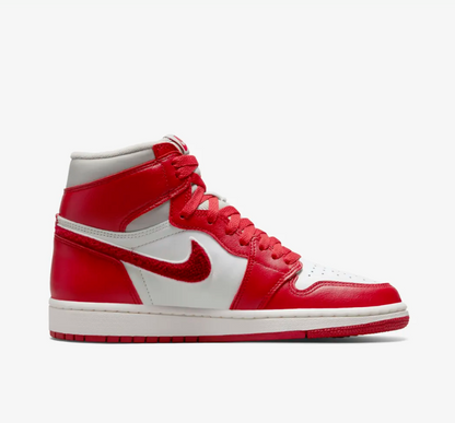 Nike Air Jordan 1 Varsity Red